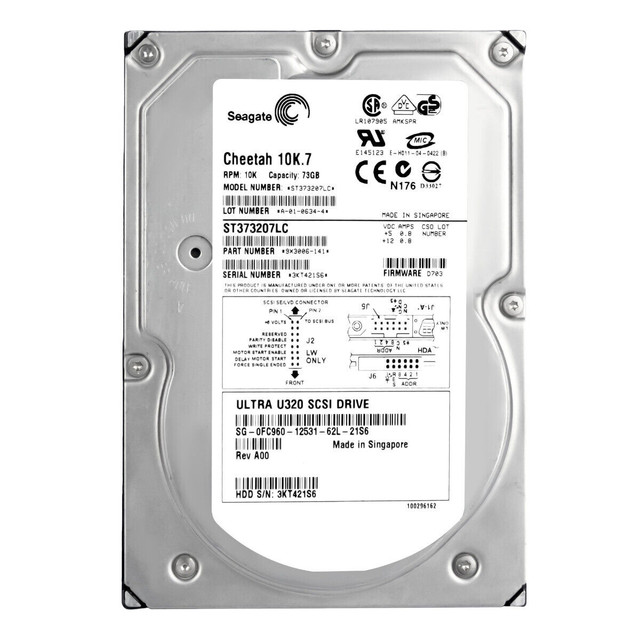 (HY937) Dell 73GB SAS 3 Gb/s 	3.5 inches 10000RPM Server Harddisk